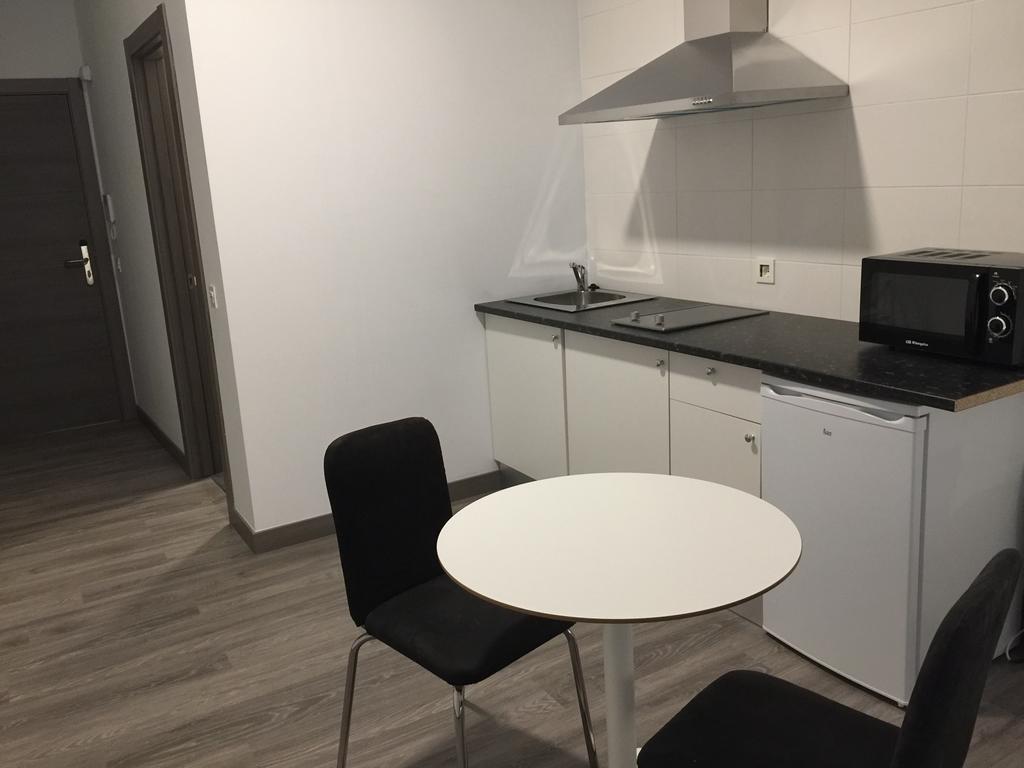 Room And Kitchen Bilbao Eksteriør bilde
